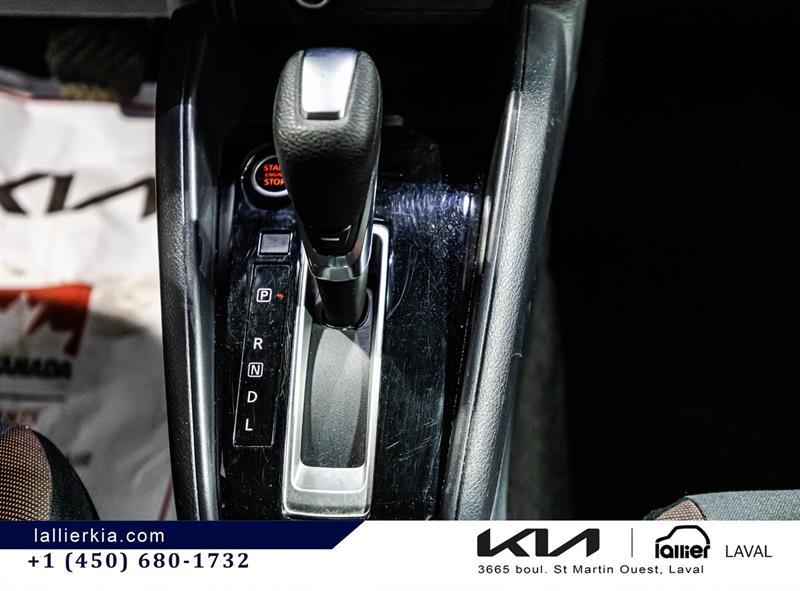 2024 Nissan Versa - Image 25