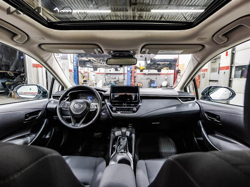 2025 Toyota Corolla - Image 9