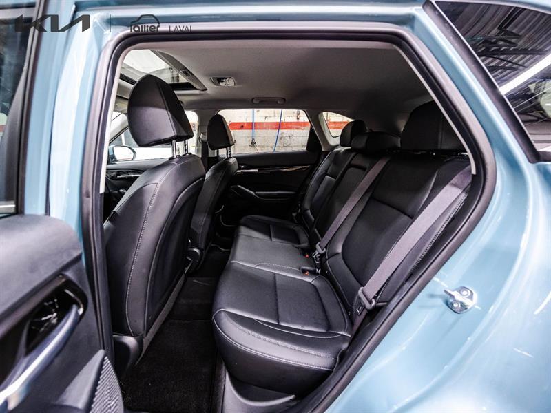 2025 Kia Seltos - Image 18