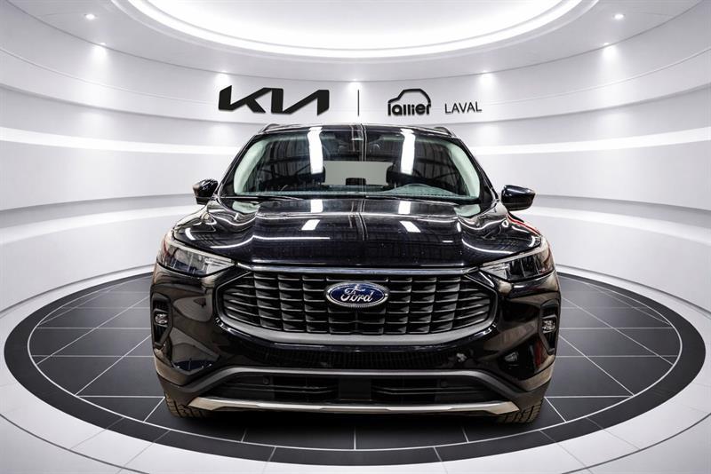 2024 Ford Escape - Image 2