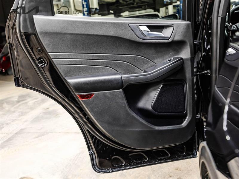 2024 Ford Escape - Image 12