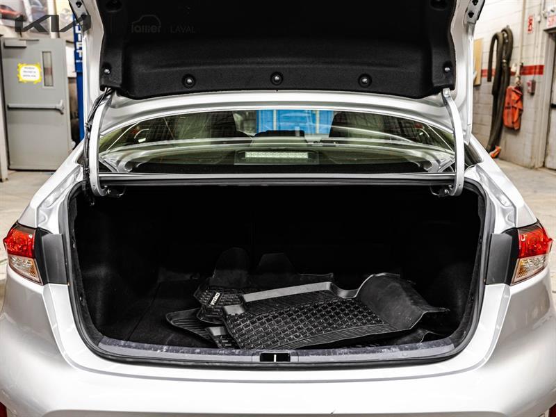 2024 Toyota Corolla - Image 15