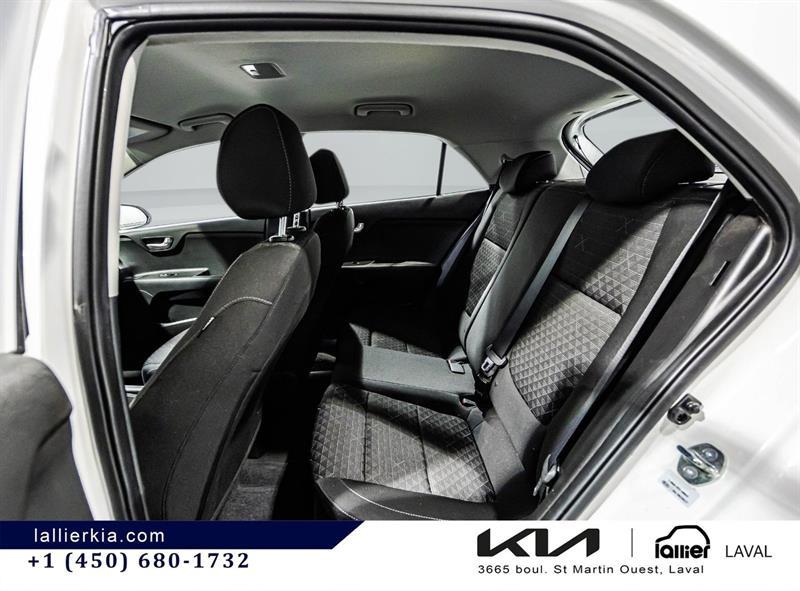 2023 Kia Rio - Image 13