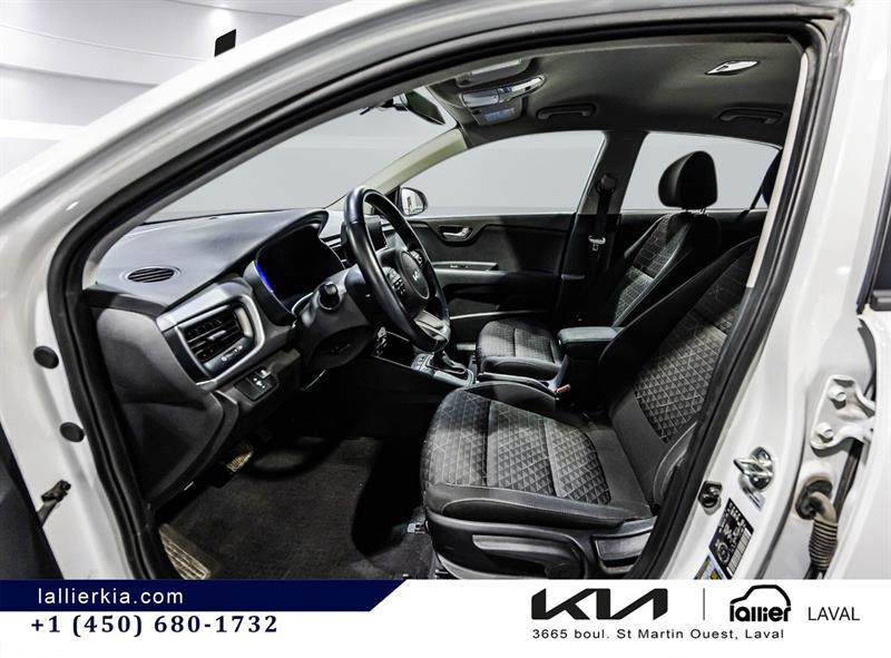 2023 Kia Rio - Image 18