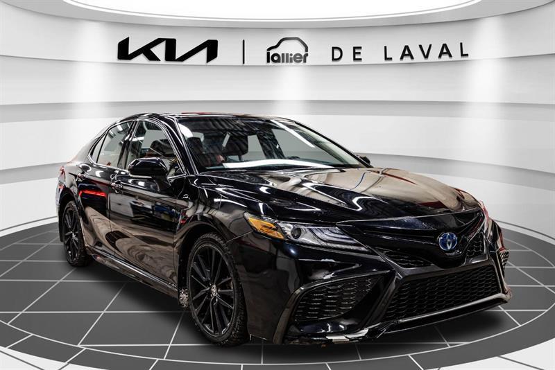 2023 Toyota Camry - Image 10