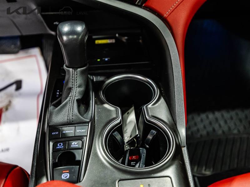 2023 Toyota Camry - Image 24