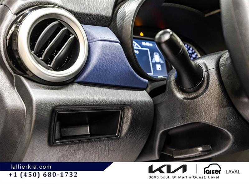 2024 Nissan Versa - Image 20