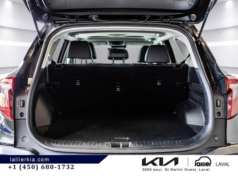 2025 Kia Seltos - Image 16