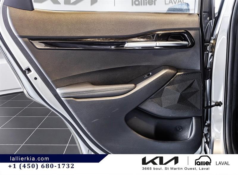 2025 Kia Seltos - Image 13