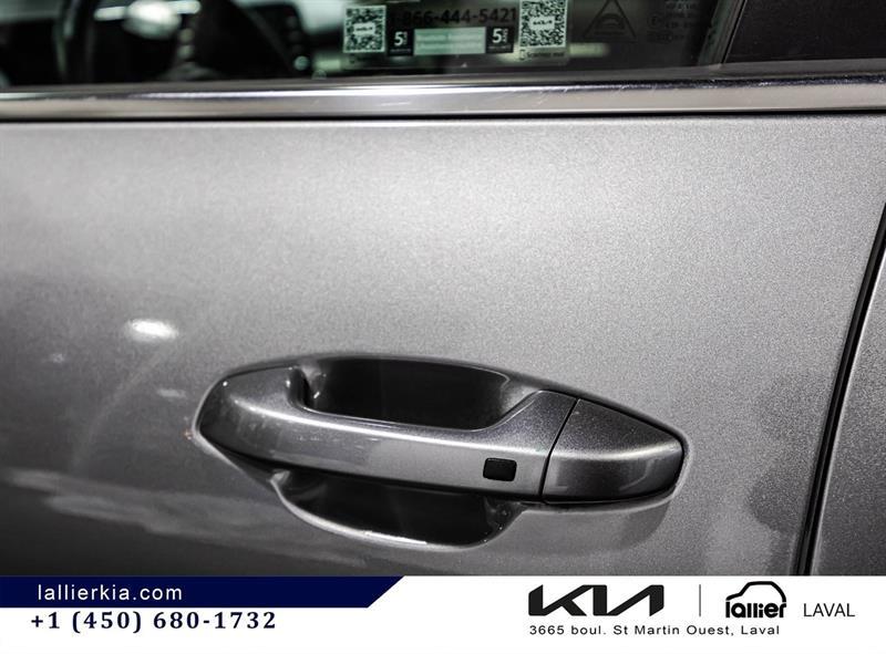 2025 Kia Seltos - Image 11