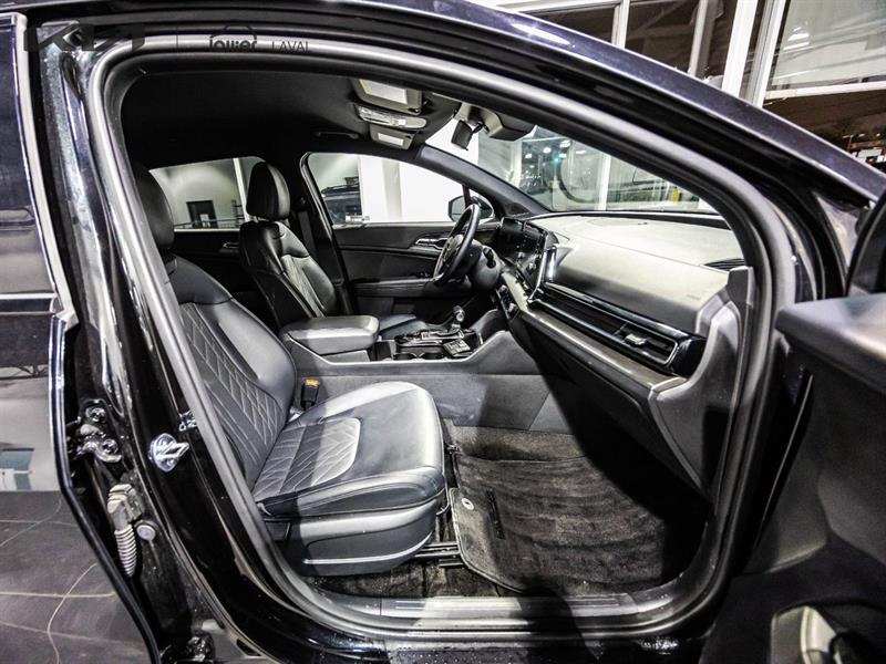 2025 Kia Sportage - Image 18