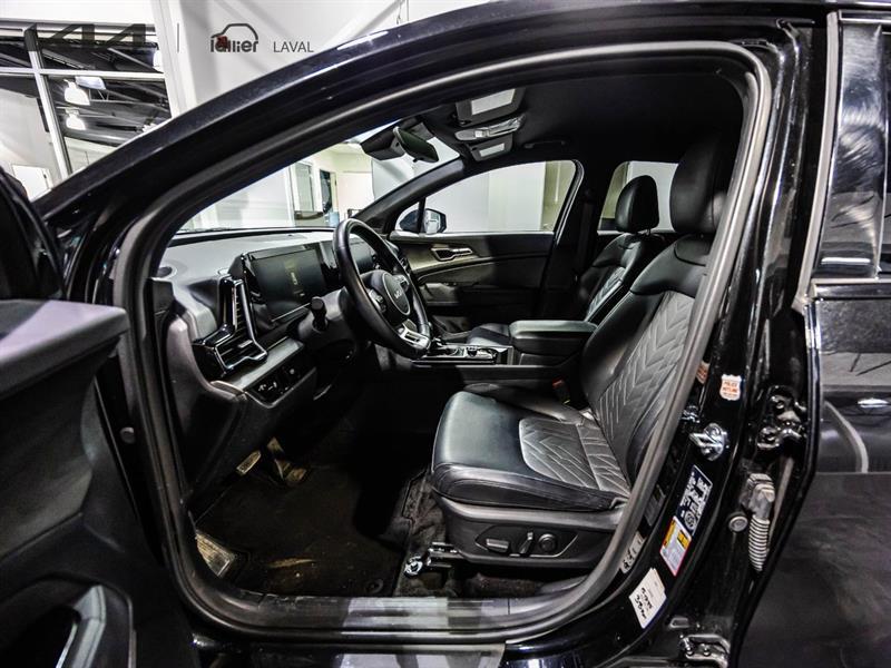2025 Kia Sportage - Image 19