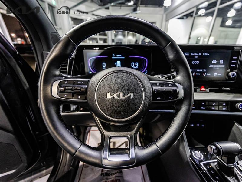 2025 Kia Sportage - Image 22