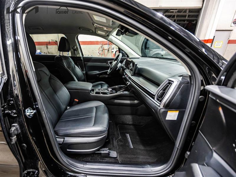 2025 Kia Sorento - Image 10