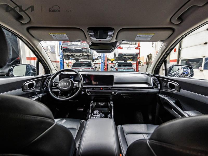 2025 Kia Sorento - Image 18