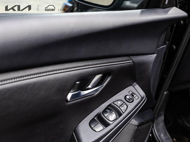 2025 Nissan Sentra - Image 18