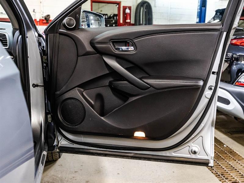 2018 Acura RDX - Image 18