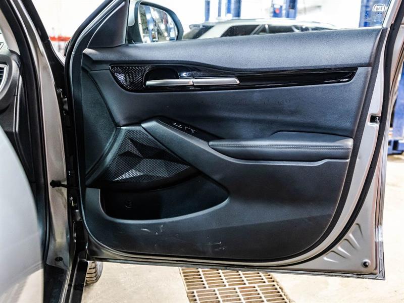 2024 Kia Seltos - Image 17