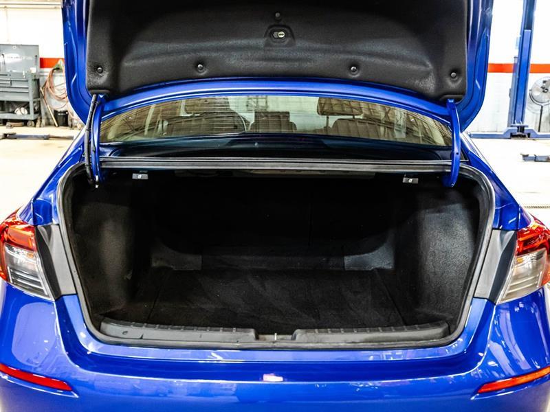 2023 Honda Civic - Image 15