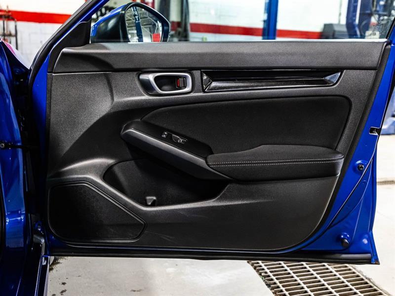 2023 Honda Civic - Image 16