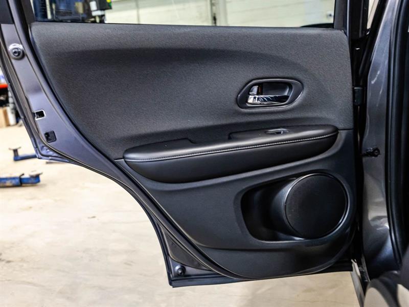 2021 Honda HR-V - Image 12