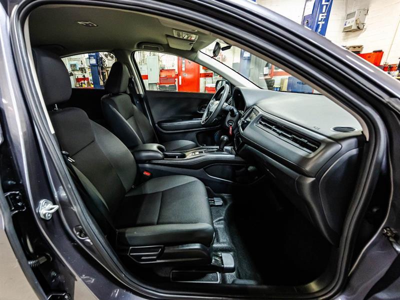 2021 Honda HR-V - Image 17