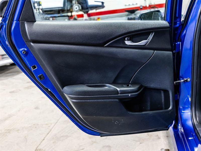 2018 Honda Civic - Image 13