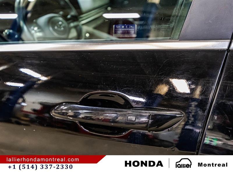 2023 Hyundai Elantra - Image 11