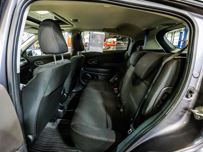 2016 Honda HR-V - Image 14