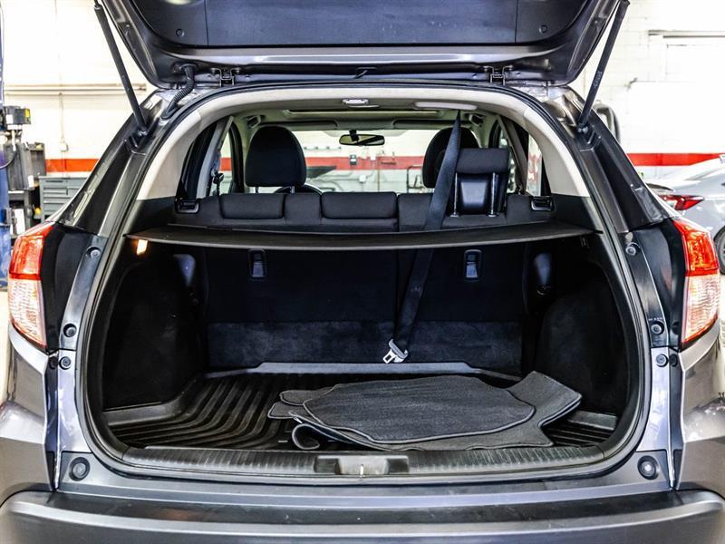 2016 Honda HR-V - Image 16