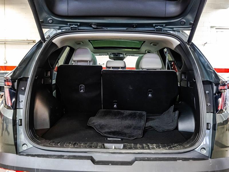 2022 Hyundai Tucson - Image 18