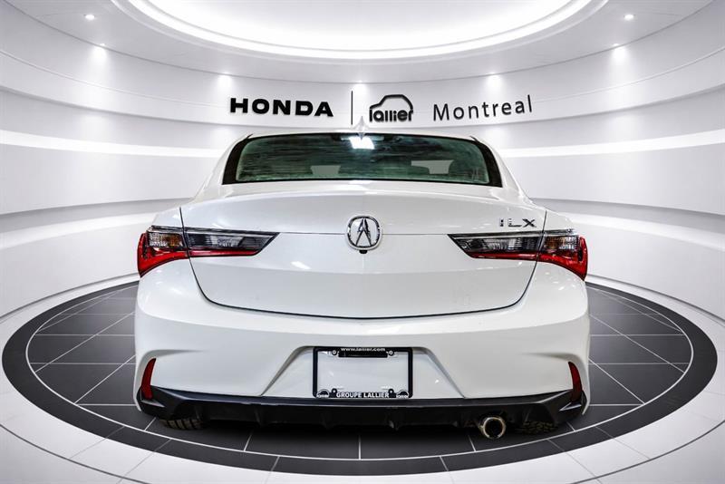 2022 Acura ILX - Image 6