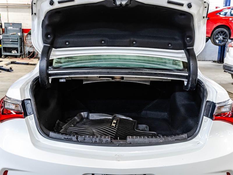 2022 Acura ILX - Image 16