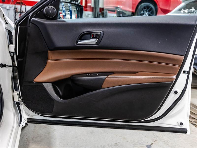 2022 Acura ILX - Image 17