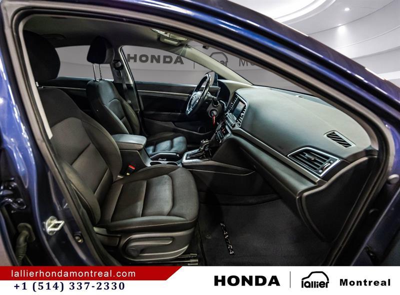 2018 Hyundai Elantra - Image 18