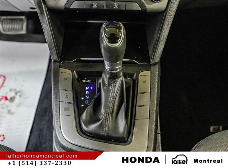 2018 Hyundai Elantra - Image 24