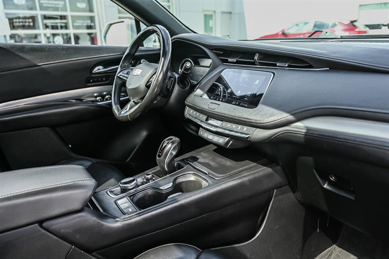 cadillac XT4 2019 - 30