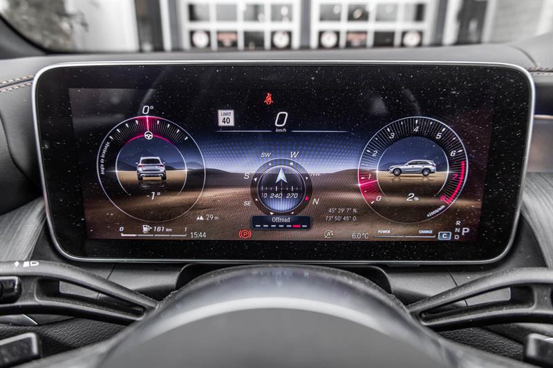 mercedes-benz GLC300 2024 - 28