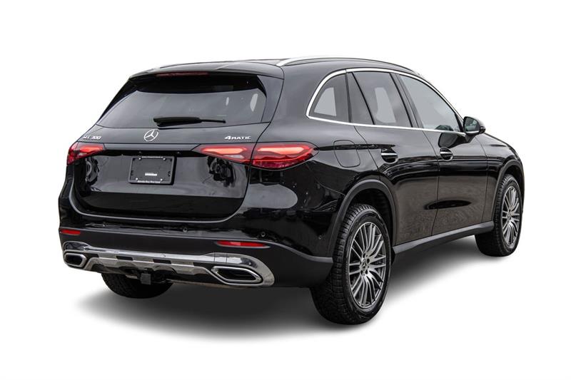 mercedes-benz GLC300 2023 - 6