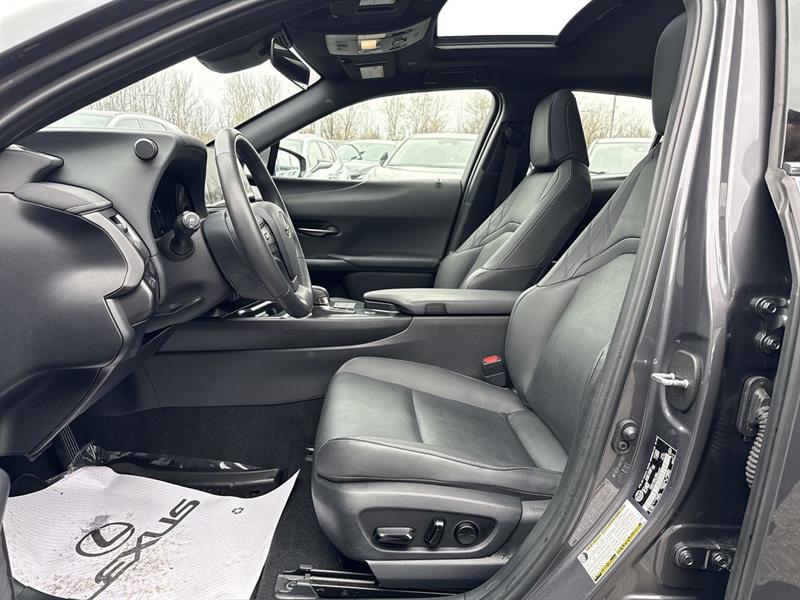 lexus UX 2025 - 15
