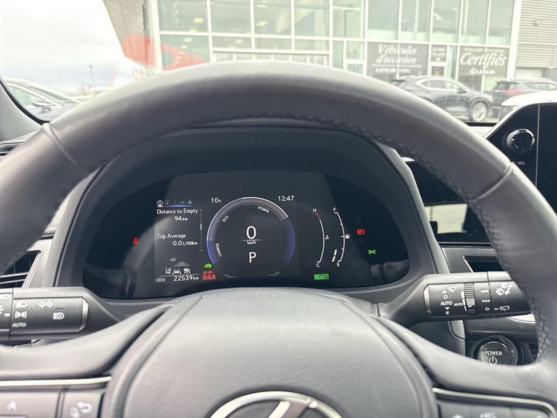 lexus UX 2025 - 19