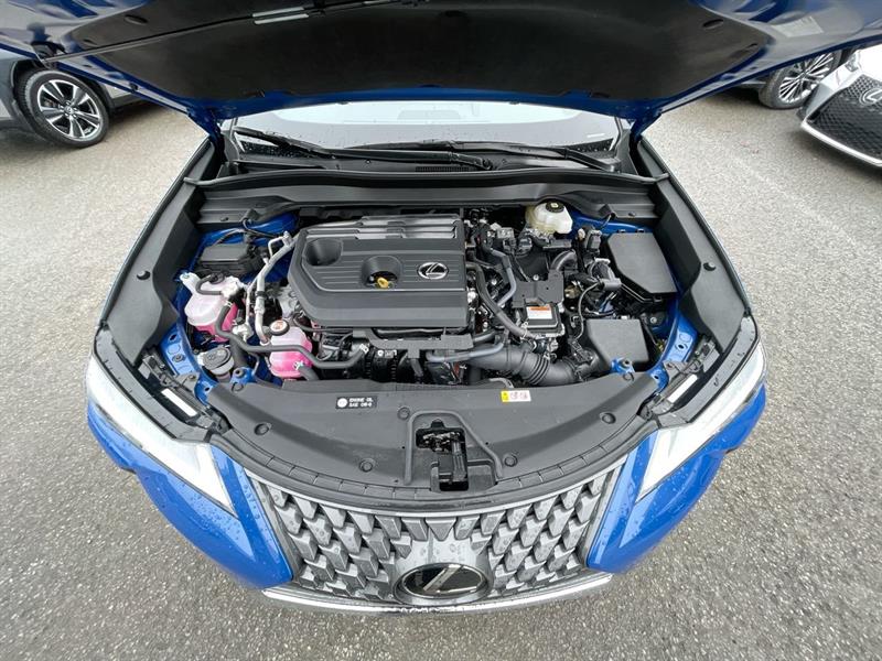 lexus UXH 2025 - 33