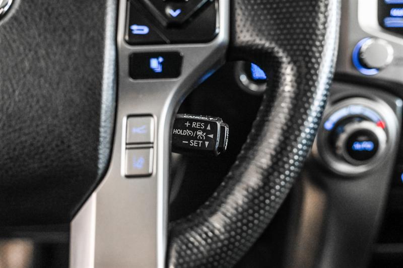 toyota 4Runner 2023 - 26
