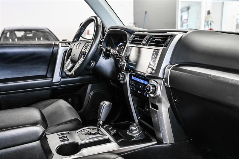 toyota 4Runner 2023 - 38
