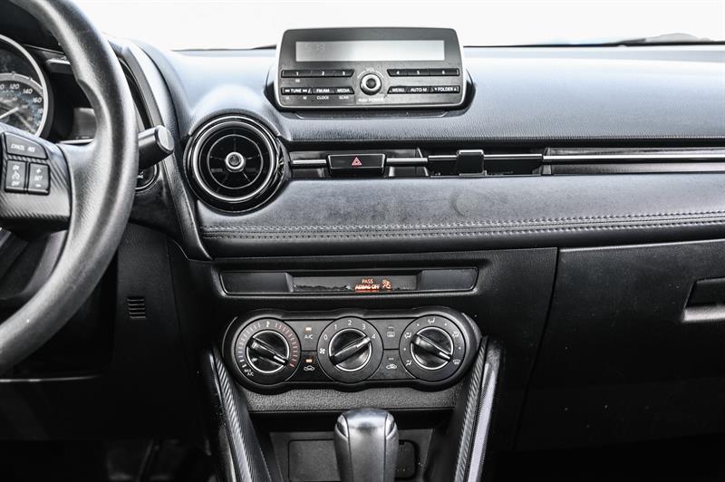 toyota Yaris Sedan 2018 - 21