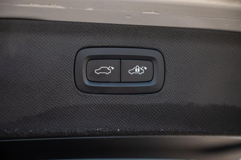 volvo XC90 2022 - 13
