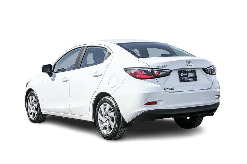 toyota Yaris Sedan 2018 - 9