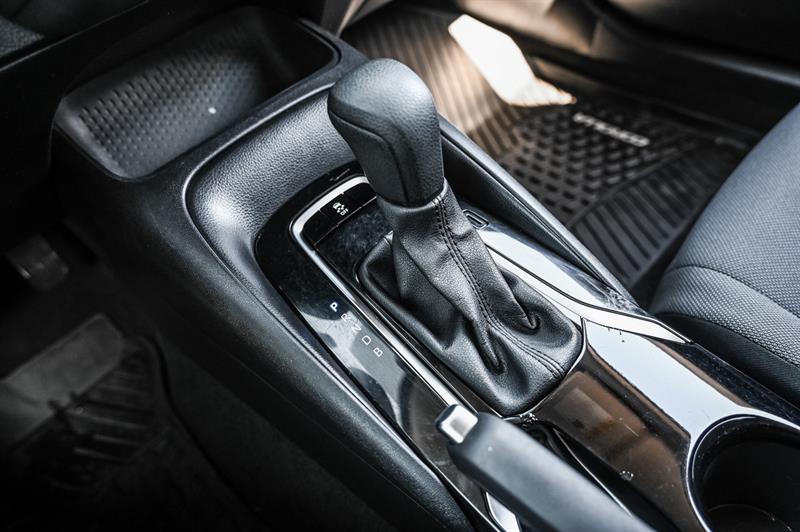 toyota Corolla 2020 - 16