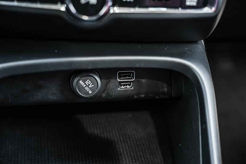 volvo XC40 2020 - 22