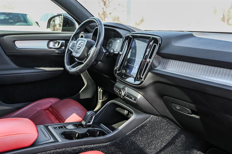 volvo XC40 2020 - 30